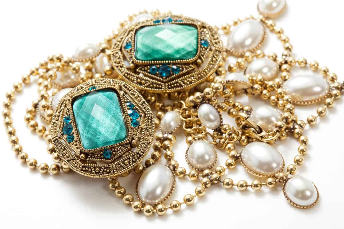 Cash for gold - david stern jewelers - get the best price per ounce from david stern jewelers - sell you unwanted gold today - gold is at its all time high