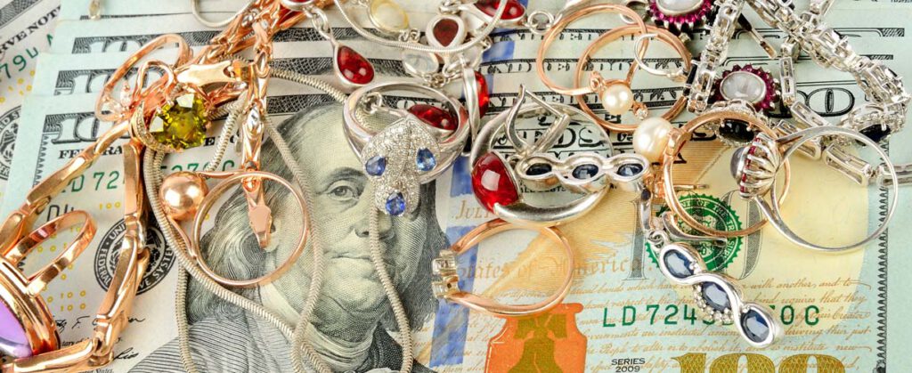 Highest Paying Cash For Your Gold in Boca Raton - David Stern Jewelers is your best place to visit to get the most out of your unwanted gold - We Offer the Highest Payouts for Your Gold - David Stern jewelers in Boca Raton