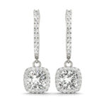 Elegant diamond drop earrings with sparkling pavé-set stones, perfect for special occasions and fine jewelry fans.