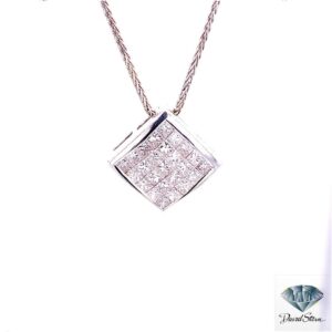 Princess cut diamond necklace: 25 invisible set princess diamonds, 3.00 CT, in an 18kt white gold square pendant